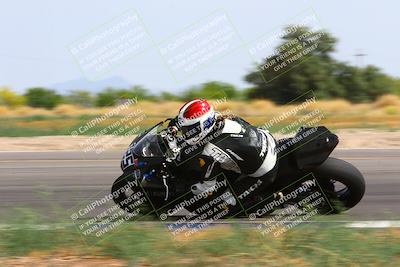 media/Apr-30-2023-CRA (Sun) [[020fcf5d43]]/Race 11-600 Expert Superbike/